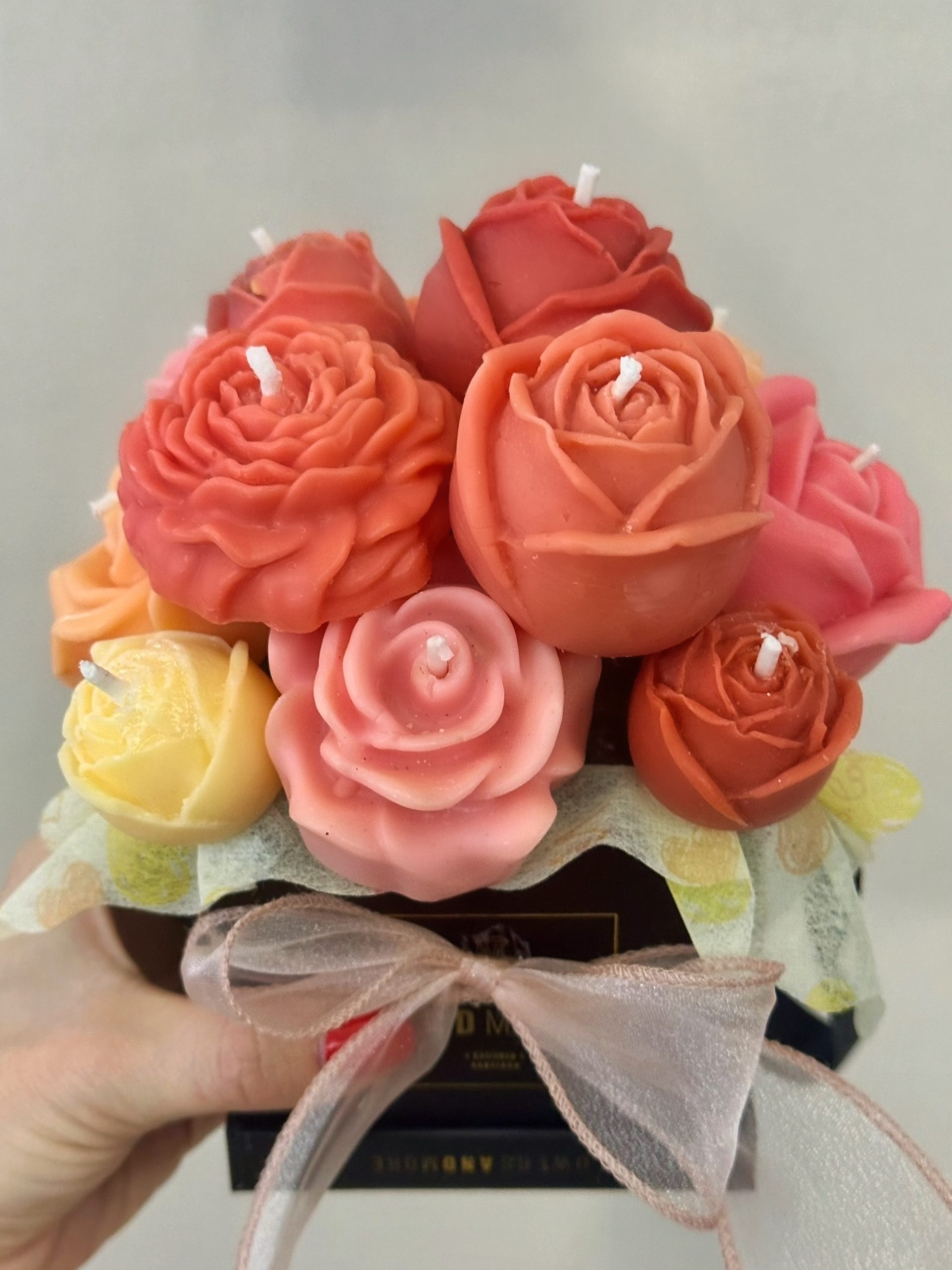 ARREGLO FLORAL APUMAN